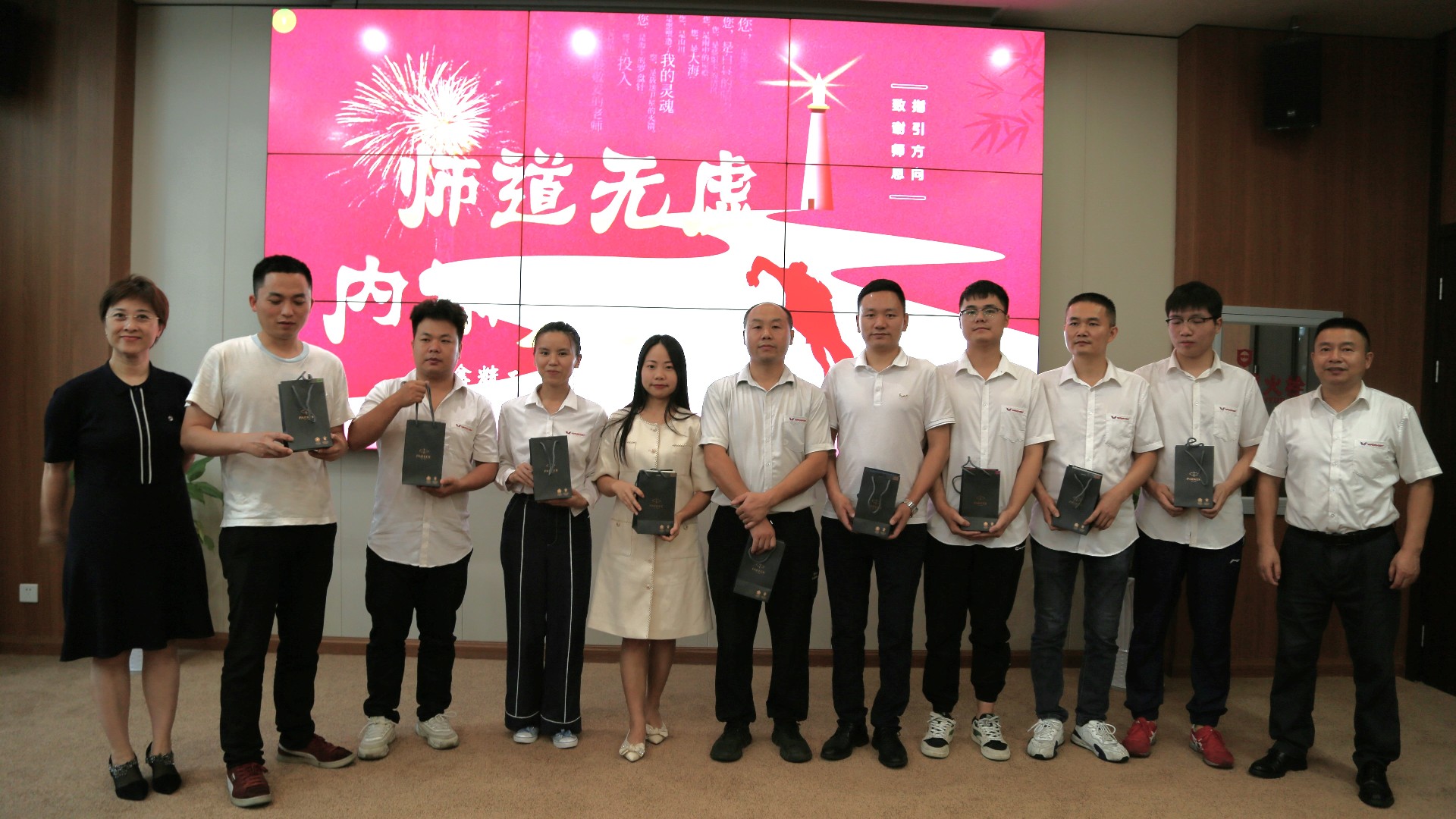 1694429732236116.jpg 1694429732236116.jpg