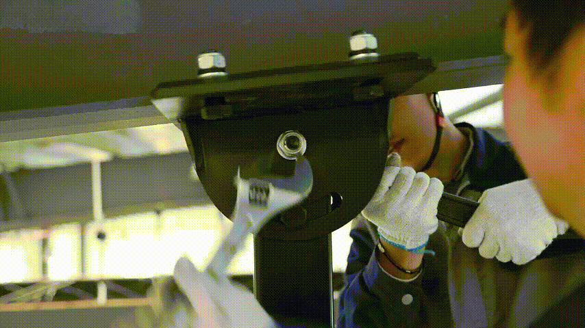 1713405786151952.gif 6.gif